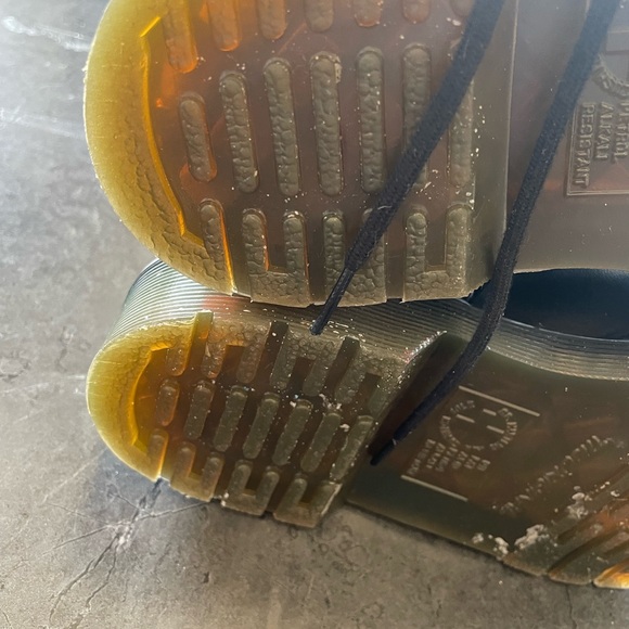 Men Dr Marten boots - Picture 7 of 8